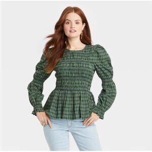 Universal Thread NWT XL Blouse Shirt Peplum Top Green Long Sleeve Smocked Plaid